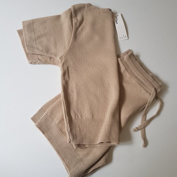 Beige Knit Short And Tee Set Soft Stretch Shorts And T-shirt Coordinates - Picture 12 of 15
